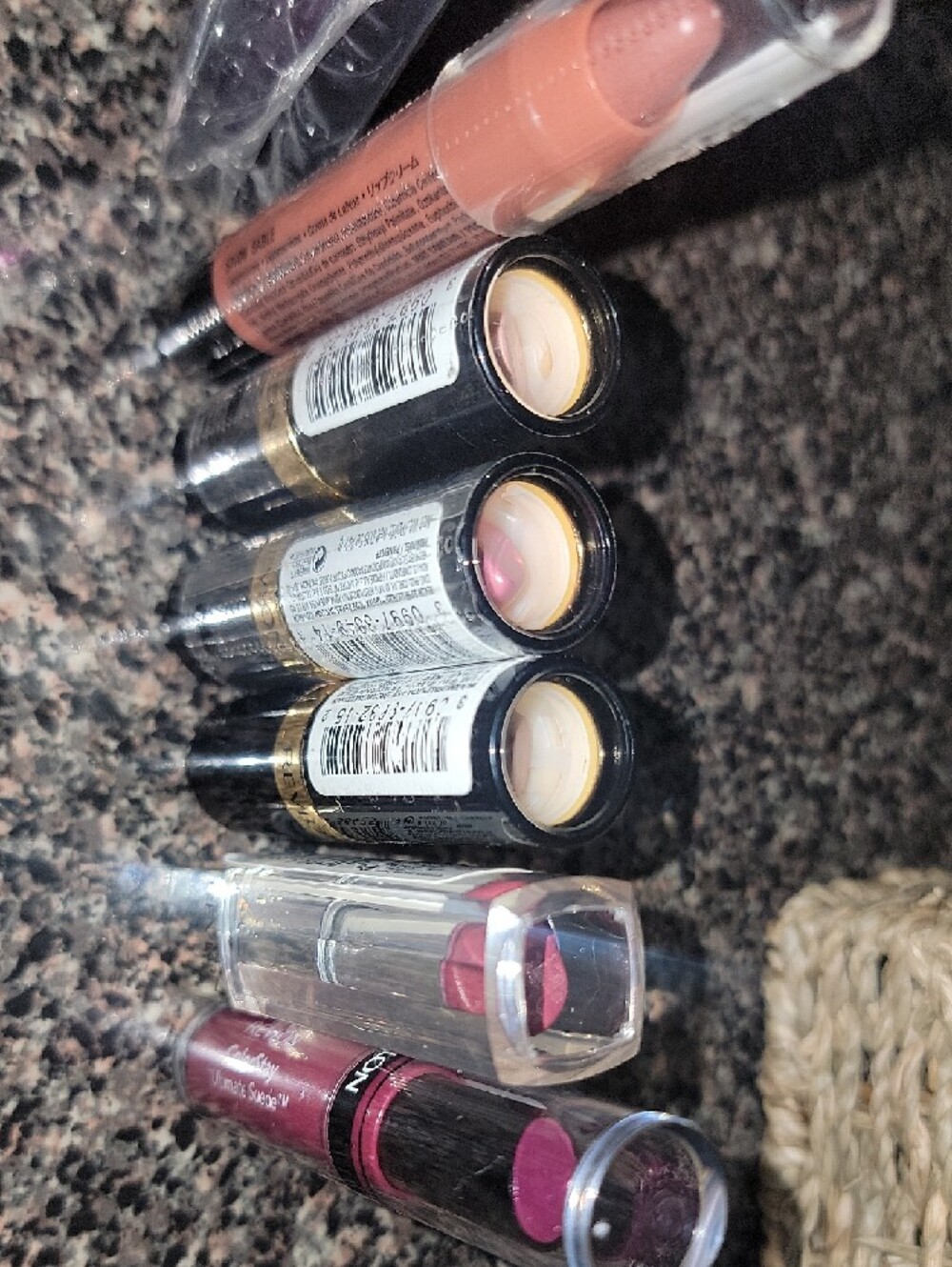 Bundle 7 Lipsticks! Details Below 💄💋 - Picture 10 of 12